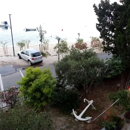 Appartement Zizi Omiš
